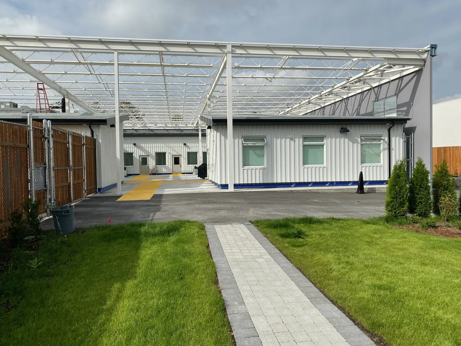 Sheltered walkway and garden at Richmond Emergency Shelter